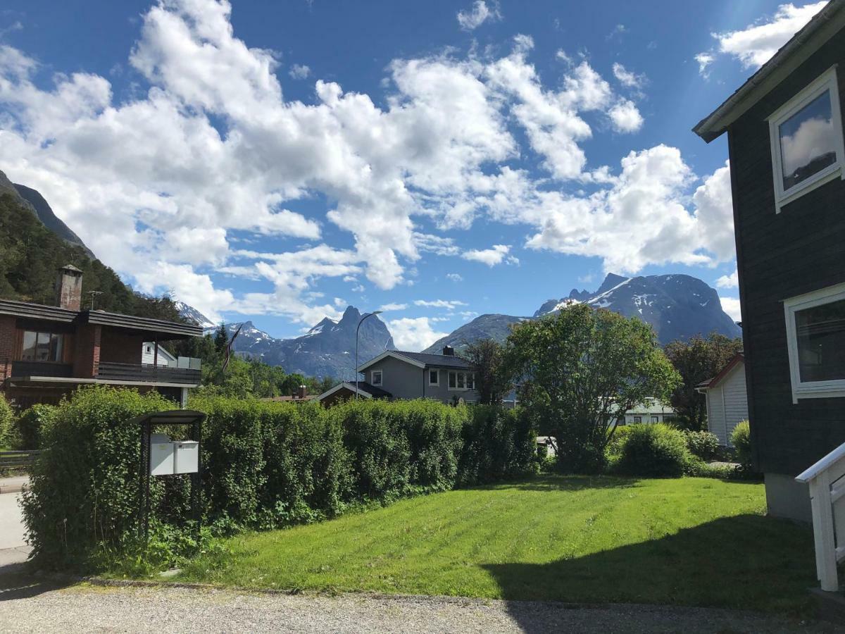 Andalsnes Apartments - Luxury Stay Екстер'єр фото